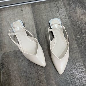 Zara pointy white flats, not worn, brand new